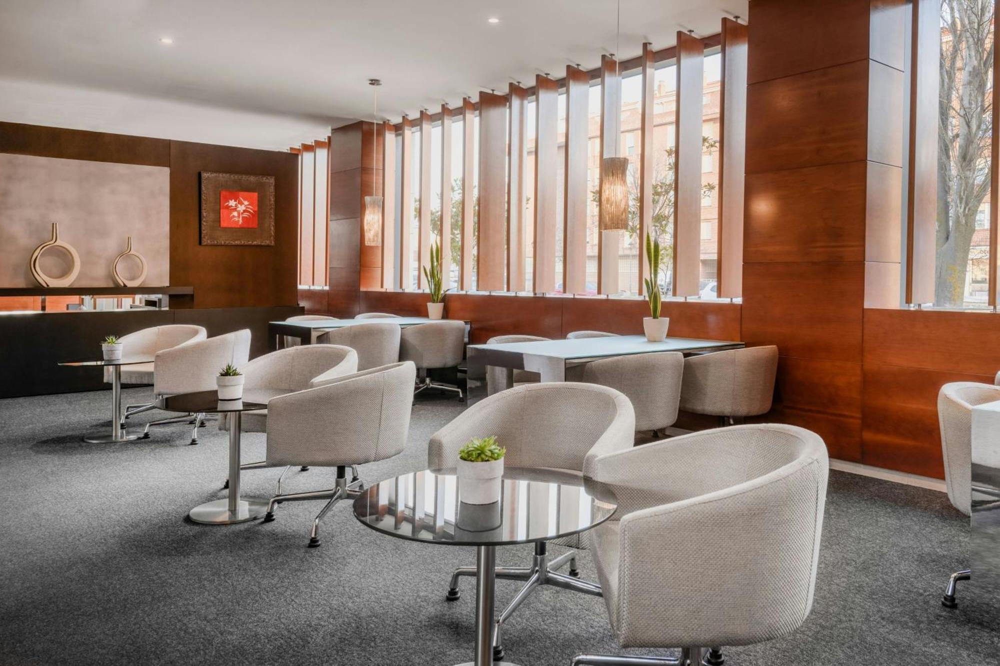 Ac Hotel Palencia By Marriott Ngoại thất bức ảnh